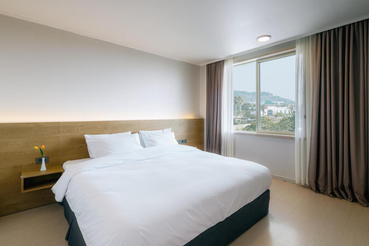Bloom Hotel Jeju Buitenkant foto